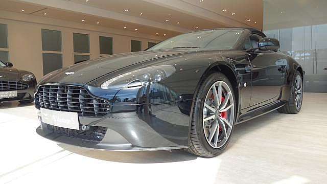 ASTON MARTIN VANTAGE (01/11/2015) - 
